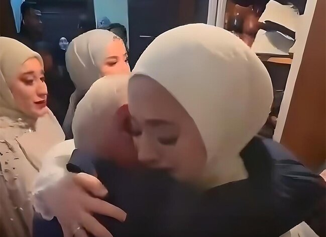 Qızının toyunda atanın sözləri AĞLATDI - VİDEO