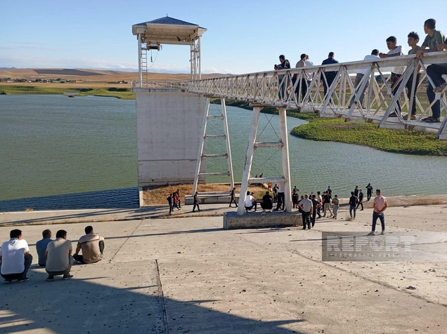 11 yaşlı Səmədin batdığını görən olsa da oradan uzaqlaşıb - Hadisə yerindən GÖRÜNTÜLƏR