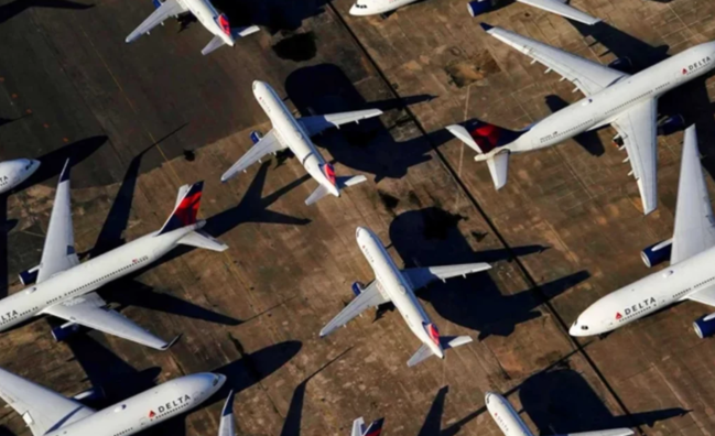 İrandakı vəziyyət aviaşirkətləri çökdürüb