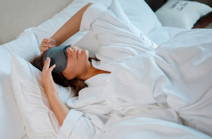 Gecə "otaqda kimsə var" hissi niyə yaranır? - Maraqlı səbəb