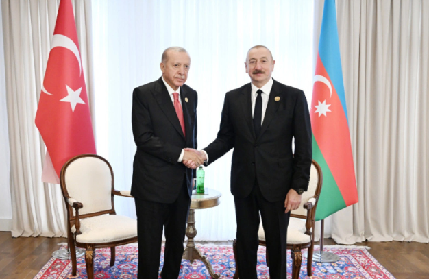 Prezident İlham Əliyev Rəcəb Tayyib Ərdoğana zəng edib