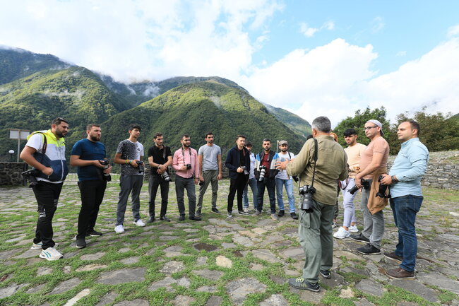 Gənc fotoqraflar üçün düşərgə başa çatıb