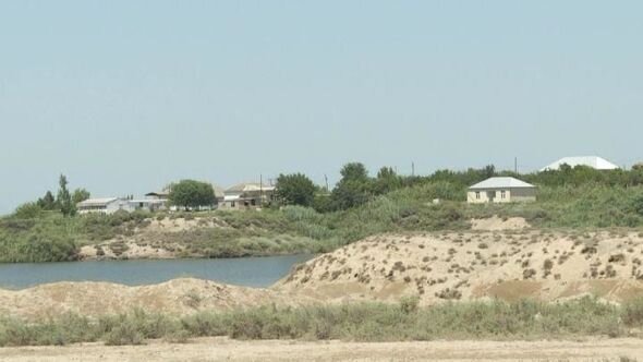 Salyanda orta əsrlərə aid məişət əşyaları aşkarlanıb - FOTO