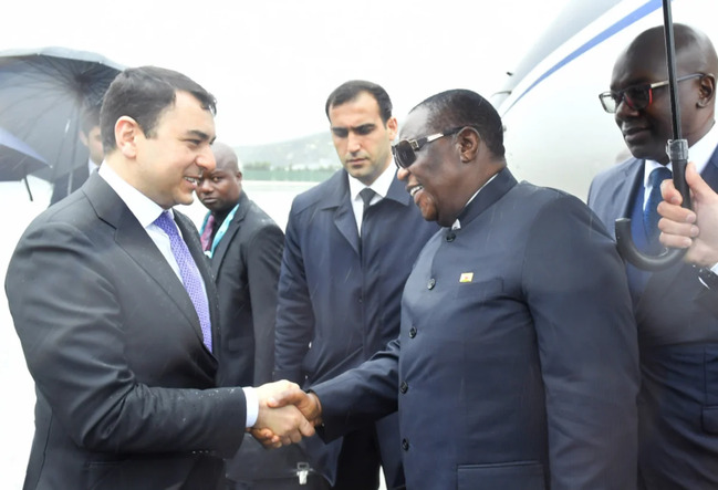 Zimbabvenin Vitse-prezidenti WUF13-də iştirak üçün Azərbaycana gəlib