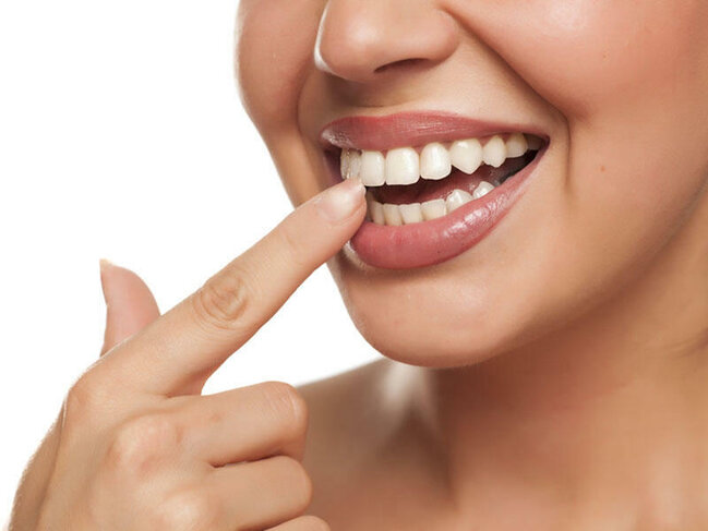 Şirin qidalar yedikdən sonra bunu etməyin - SƏBƏB