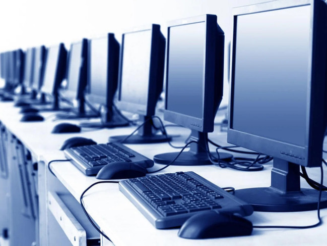 Azərbaycanda yanvarda istehsal edilən noutbuk və kompüterlərin sayı açıqlanıb