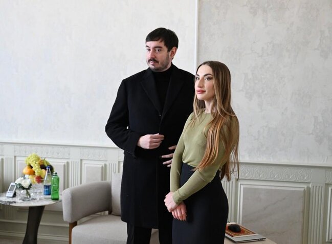 Prezidentlə ailəsinin paraddan YENİ FOTOLARI