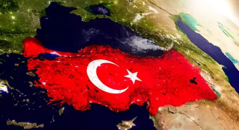 Rus kosmonavt kosmosda Türkiyə bayrağı açdı - FOTO