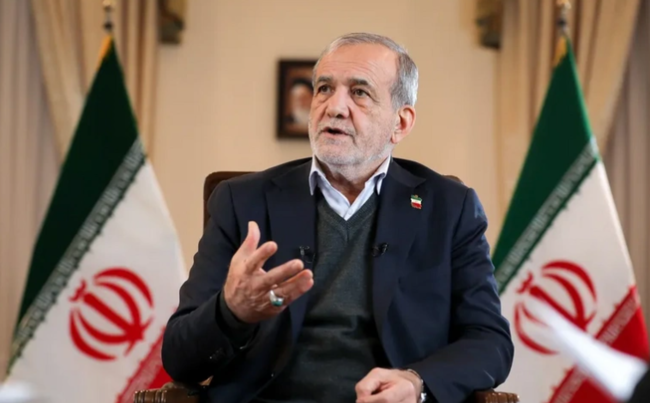 Pezeşkian: İranın problemlərini təkbaşına həll edə bilmərəm