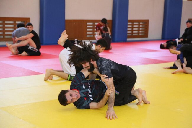 Silahlı Qüvvələr Gününə həsr olunmuş Ümumrespublika seminarı keçirilib