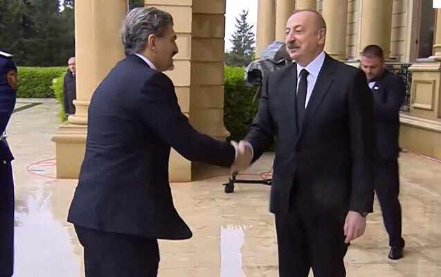 Prezident Kavelaşvili ilə görüşündən görüntülər paylaşdı - Video