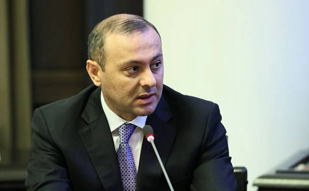 Armen Qriqoryan: "İndi biz münaqişəni deyil, sülhü necə möhkəmləndirməyi müzakirə edirik"