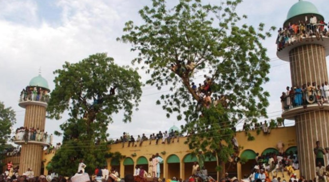 Nigeriyada TIR cümə namazına toplaşanların üzərinə sürülüb, 14 nəfər ölüb