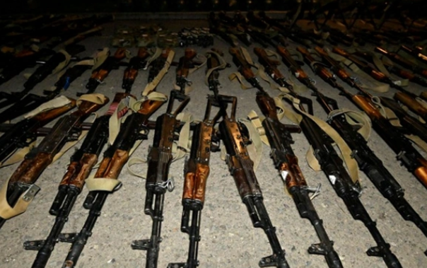 Azad olunan ərazilərdə həftə ərzində tapılan silah-sursatın sayı açıqlanıb
