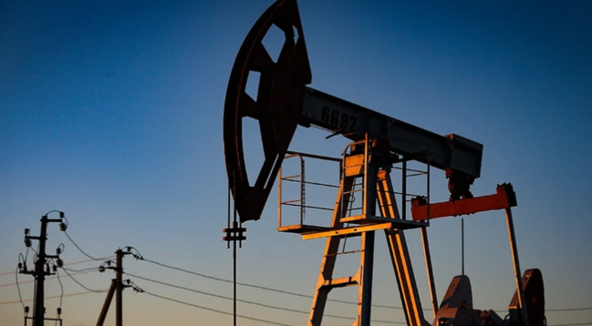 Suriya azad edilmiş yataqlarda neft hasilatına başlayıb