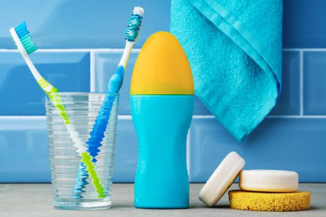 Diş fırçalarınızı bu yerdə əsla saxlamayın: zərərləri