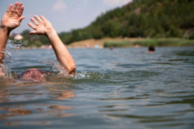 Rusiyada göldə batan azərbaycanlının FOTOSU