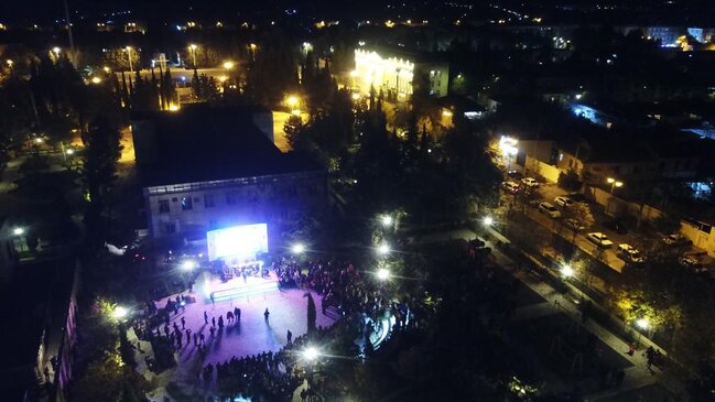 Yevlaxda bayram konserti keçirilib - FOTOLAR