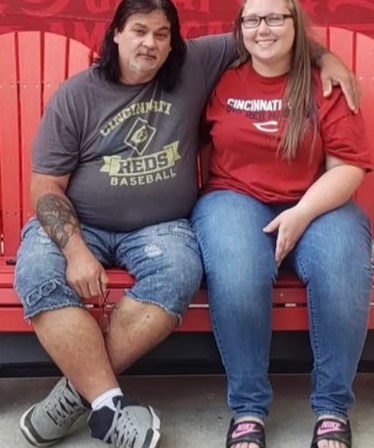 27 yaşlı qız keçmiş sevgilisinə analıq edir - FOTOLAR