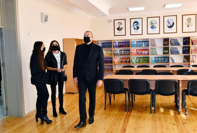 Prezident və xanımı açılışda - FOTOLAR
