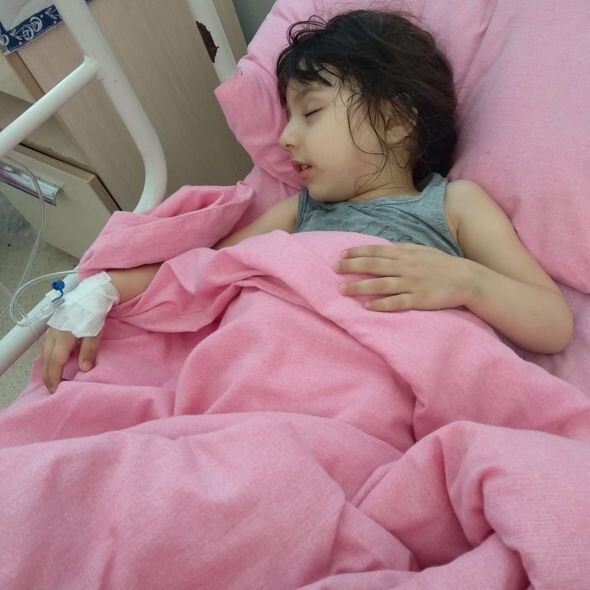 Leykozdan əziyyət çəkən azyaşlının anası: "Təkbaşına mübarizə aparmaqdan yoruldum" - FOTO