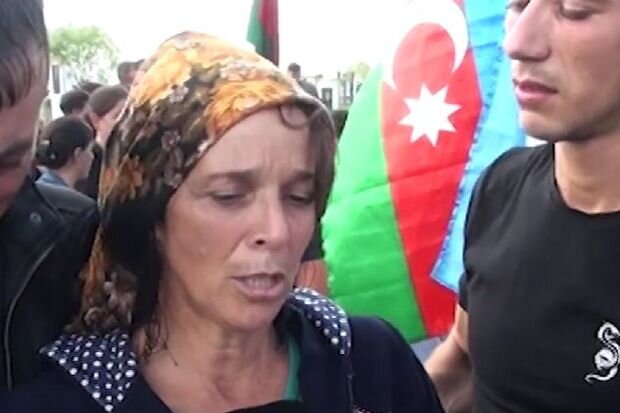 Qəzada həyatını itirən hərbçimizin anası: "Oğlum bizi yox, Vətəni, bayrağı seçdi" - VİDEO