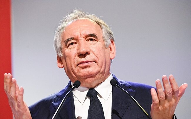 Fransanın dövlət borcu təhlükəli həddə çatıb