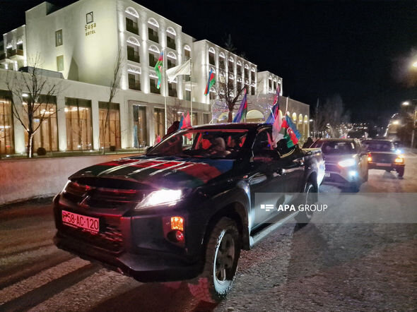 Şuşada İlham Əliyevin seçkidə qələbəsi münasibətilə atəşfəşanlıq - YENİLƏNİB + FOTO/VİDEO