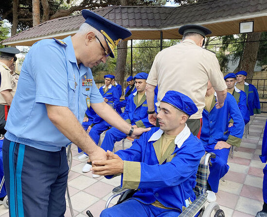 Zakir Həsənov yaralılarla görüşdü -- FOTO/VİDEO