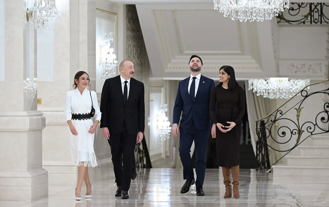 Prezident və xanımı Vens ailəsi ilə - Fotolar