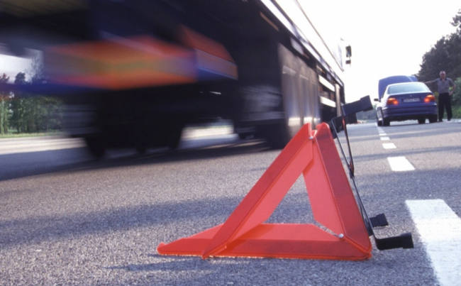 Bakıda yük avtomobili yeniyetməni vuraraq öldürüb