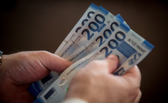 Azərbaycanda bu şəxslər maaşdan əlavə 600 manat alacaqlar - VİDEO