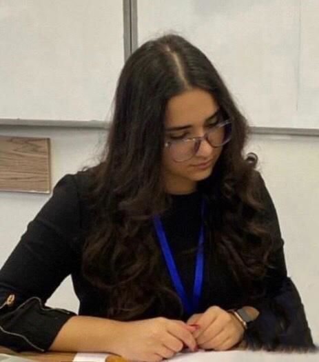 Azərbaycanlı qızdan ölkədə yeganə nəticə: Dünyanın ən nüfuzlu səkkiz universitetindən üçünə qəbul aldı - FOTO