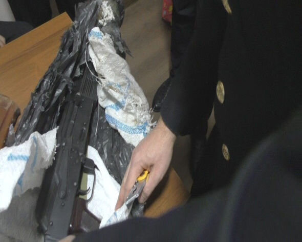 Polisdən ƏMƏLİYYAT: Silahlı narkotacir və qoyun oğrusu tutuldu - FOTO