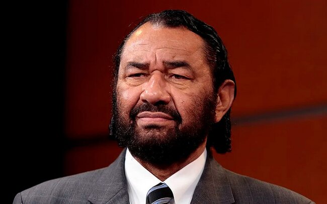 Konqresmen El Qrin Trampa qarşı 30 gün ərzində impiçment prosesini başladacağını vəd edib