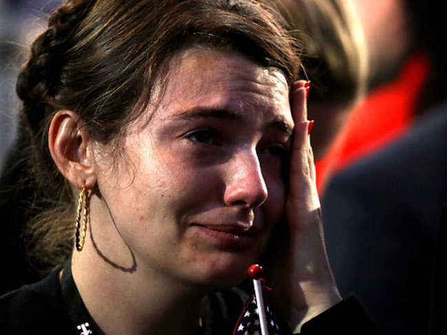 İnsanlar niyə xoşbəxtlikdən ağlayır?