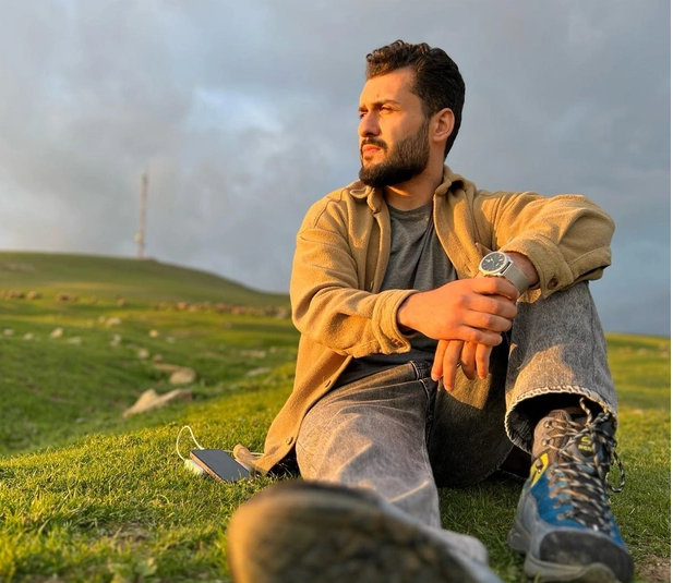 Tur rəhbəri maşının yük yerindən asfalta yıxılaraq ölüb - TƏFƏRRÜAT+FOTOLAR