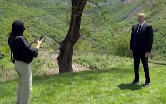 Prezidentlə xanımından səmimi - Görüntülər