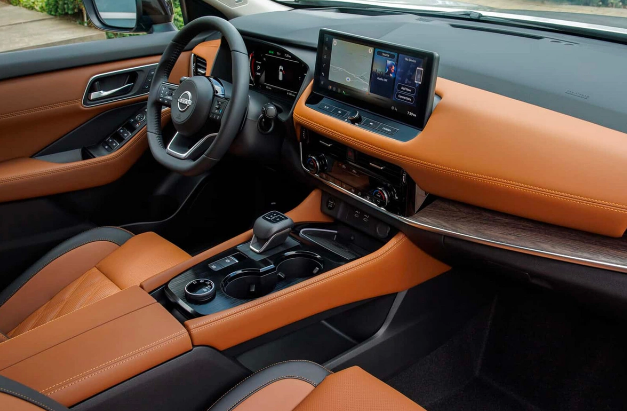 ABŞ-də "Nissan" məhkəməyə verildi: Avtomobil hərəkətdə olarkən qapıları açılır