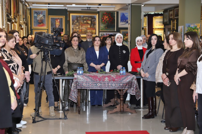Xətai Sənət Mərkəzində "Milli-mənəvi dəyərlərimiz" adlı incəsənət sərgisi keçirilib - FOTOLAR