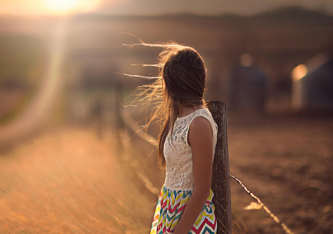 14 yaşlı Əsma foto çəkdirərkən ölübmüş...