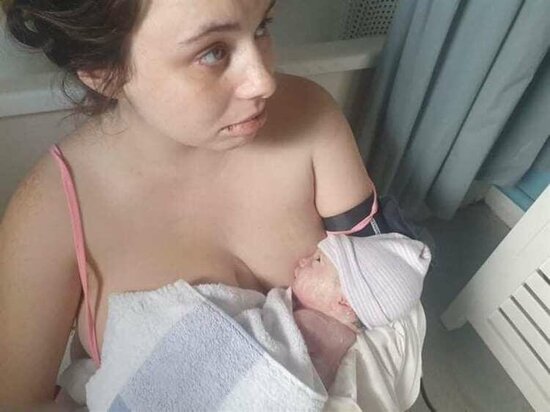 Hamilə olduğunu dünyaya uşaq gətirəndə bildi - İnanılmaz