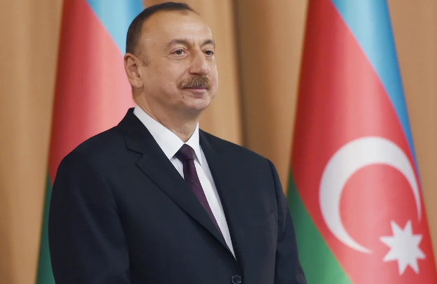 İlham Əliyev polşalı həmkarı Karol Navrotskini təbrik edib