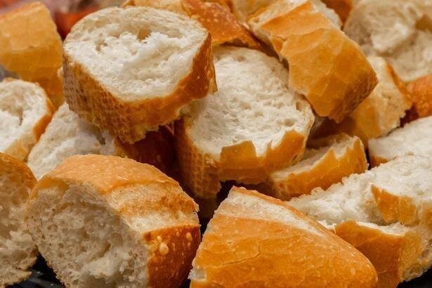 Daş kimi bayat çörəyi 2 saniyədə təzə edən üsul