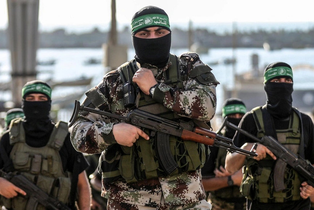 "HƏMAS" silahlarını təhvil verməyəcək