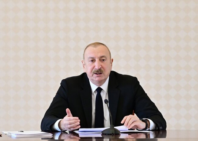 Müşavirədə xarici investorlara mesajlar səsləndirilib