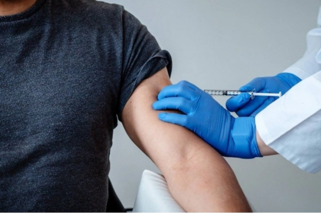 Qonşu ölkədə xərçəngə qarşı ilk peyvənd BAŞLADI