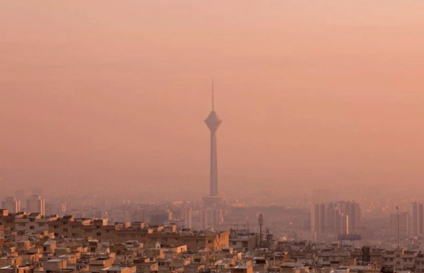 İranın səhiyyə nazirinin müşaviri: "Hava çirkliliyi səbəbindən hər il 60 minə yaxın insan ölür"