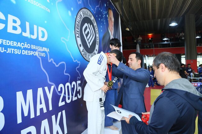 "Azərbaycan Braziliya Ciu-citsu Klubu" İctimai Birliyinin təşkilatçılığı ilə Heydər Əliyevin 102 illiyinə həsr olunmuş turnir keçirilib