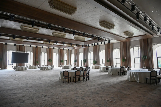 Prezident İlham Əliyev "Xankəndi" hotelinin açılışında iştirak edib